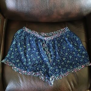 Mossimo floral drawstring shorts